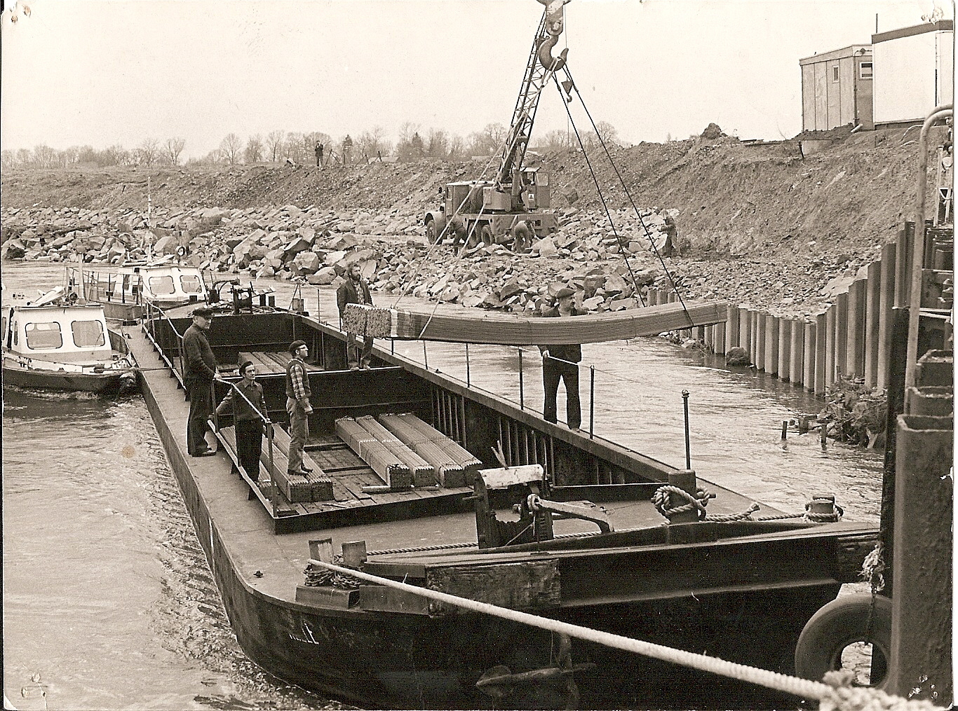 Propagační plavba-nakládání válcovaného materialu 2